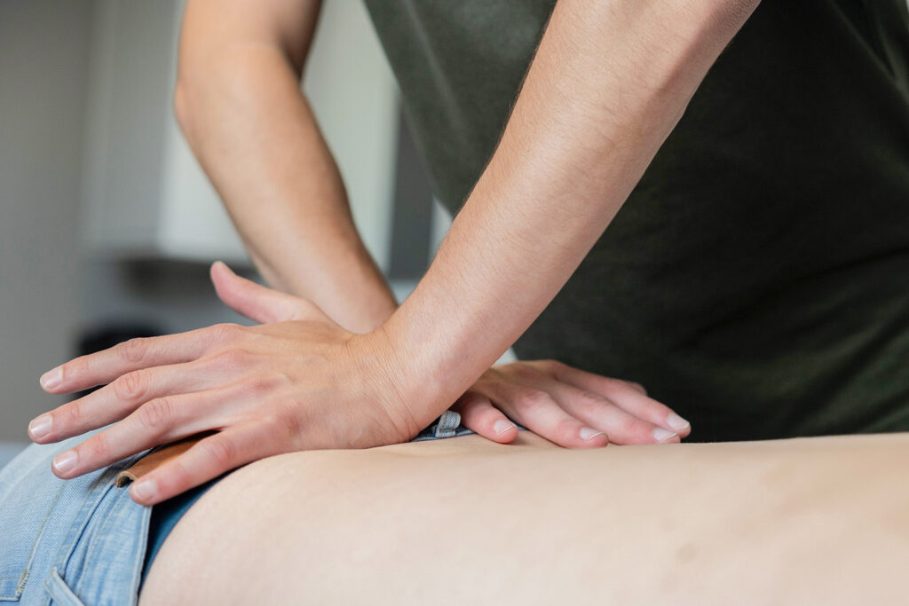 Rugklachten behandeling door fysio Intens Fysio